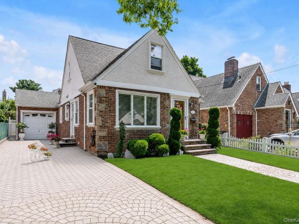 41-35 219th Street, Bayside NY 11361