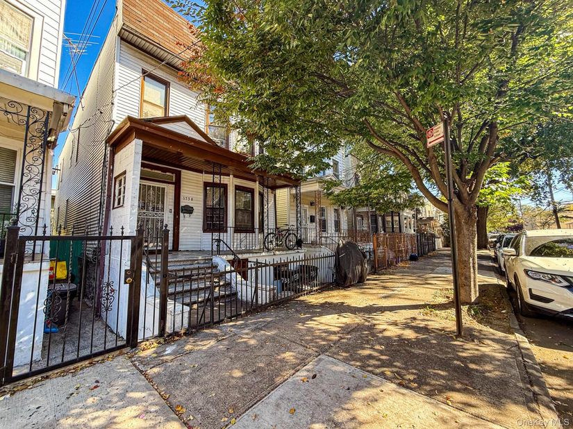 1738 Melville Street, Bronx NY 10460