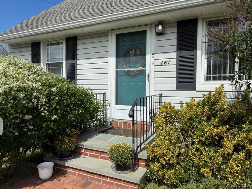 161 Van Buren Street, West Babylon NY 11704