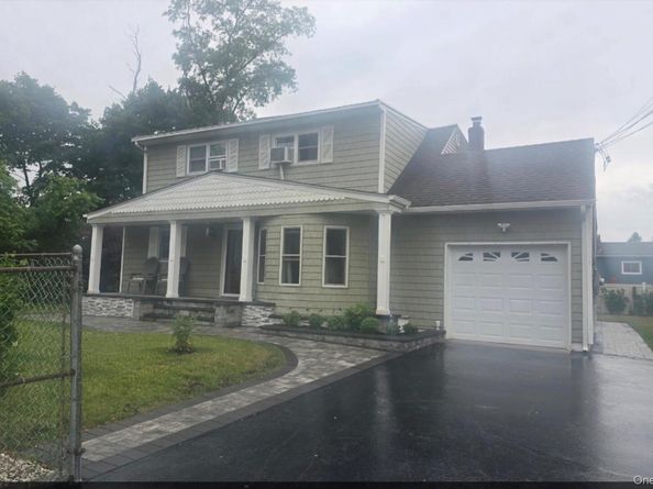 18 Cyprus Avenue, Brentwood NY 11717