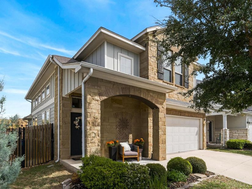 1318 Jenkins BND, Austin TX 78748