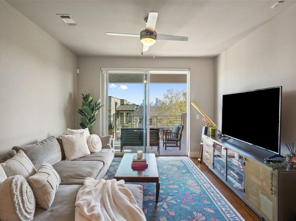 2725 Dulce LN 233, Austin TX 78704