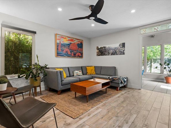 201 La Vista ST, Austin TX 78704