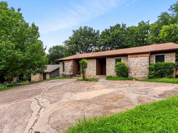 2320 Montclaire ST, Austin TX 78704