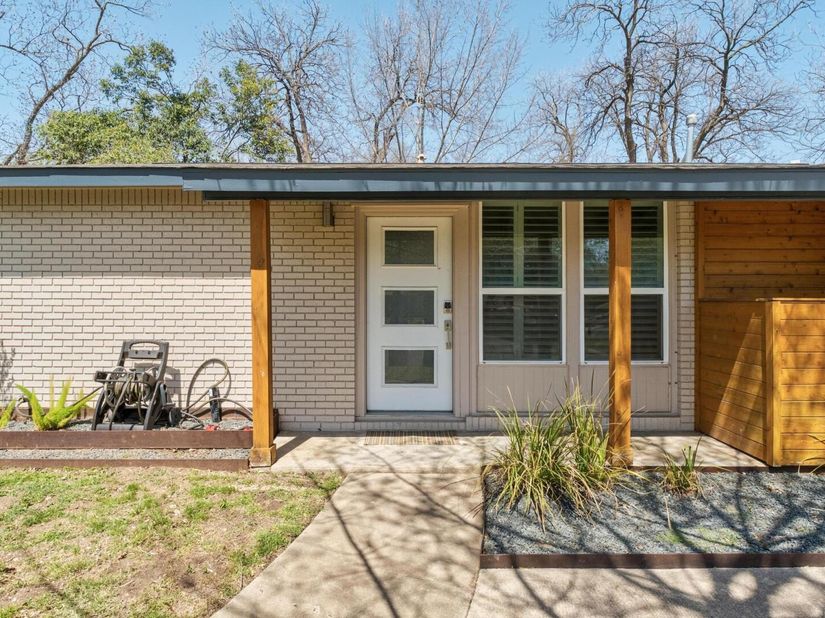 6414 Kenilworth DR, Austin TX 78723