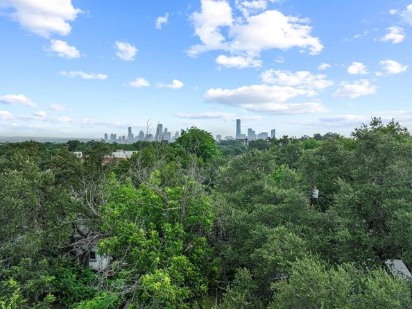 120 El Paso ST, Austin TX 78704