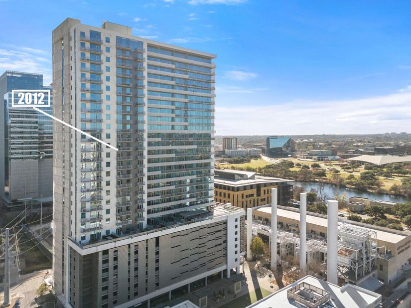 222 West Ave 2012, Austin TX 78701