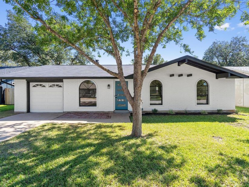 6611 Boleynwood DR, Austin TX 78745