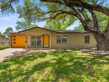 4904 Enchanted LN