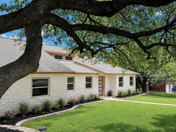 10511 Tweedsmuir DR, Austin TX 78750
