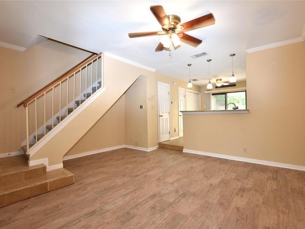 11404 Walnut Ridge DR 14, Austin TX 78753