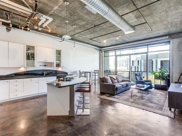 311 W 5th ST 704, Austin TX 78701