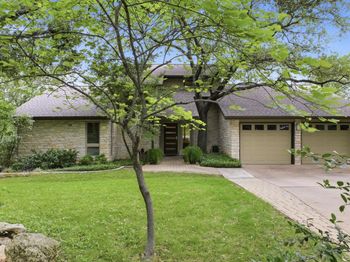 2615 Deerfoot TRL