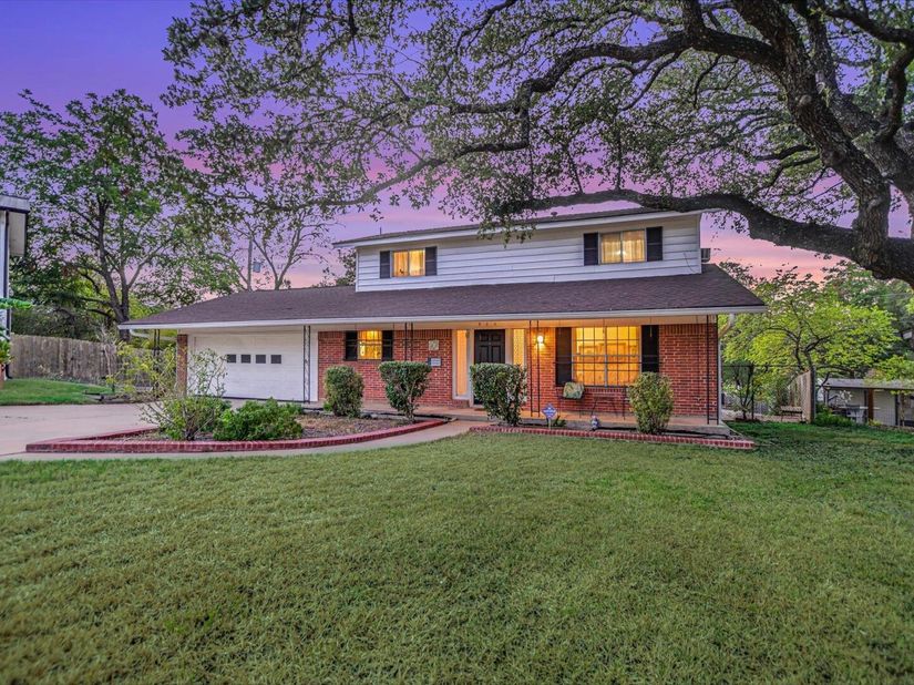 900 Pepperell CT, Austin TX 78753