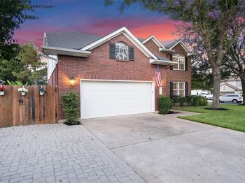 1215 Thistle TRL