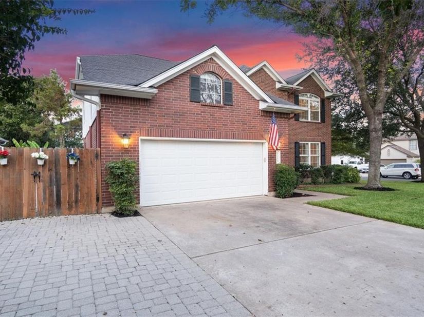 1215 Thistle TRL, Cedar Park TX 78613