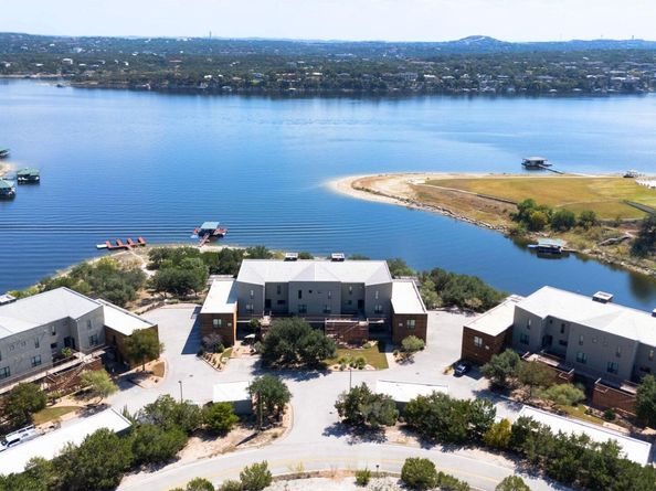1101 Ivean Pearson RD D204, Lago Vista TX 78645