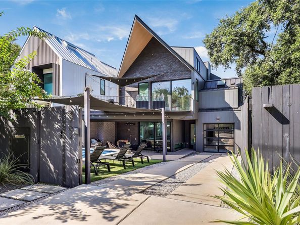 702 W Elizabeth ST, Austin TX 78704