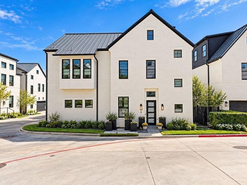 1719 Spyglass DR 6, Austin TX 78746