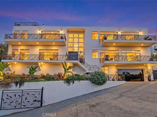 3952 Oakfield Drive, Sherman Oaks CA 91423