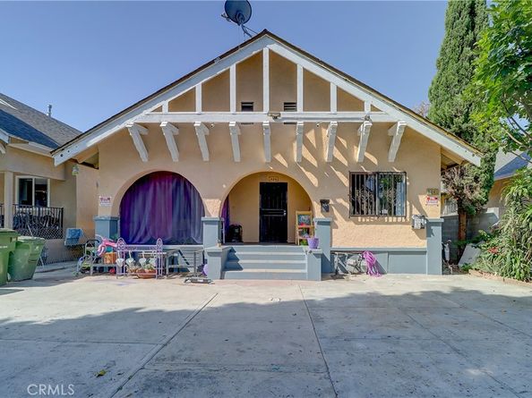 834 E 33rd Street, Los Angeles CA 90011