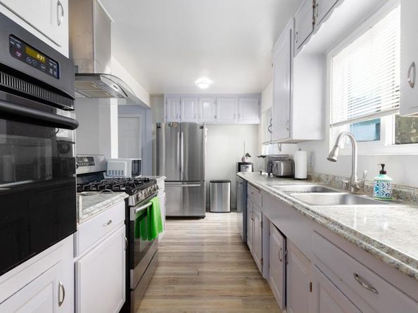 1023 Fern Street, Escondido CA 92027