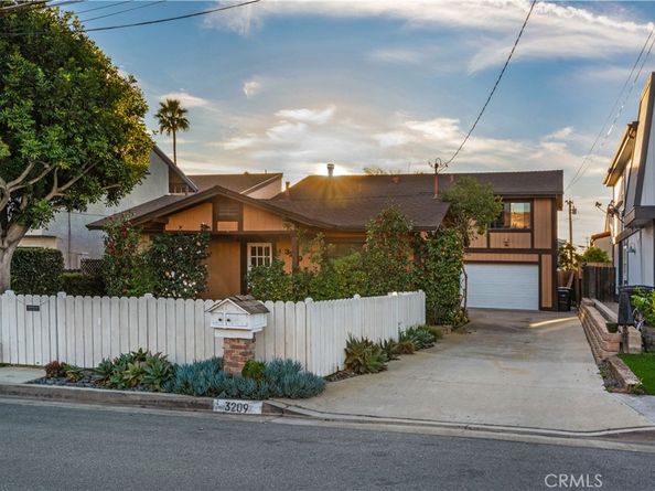 3209 Clay, Newport Beach CA 92663