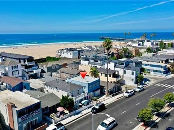 1825 W Balboa Boulevard, Newport Beach CA 92663