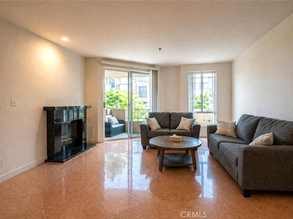333 Westminster Avenue 304, Los Angeles CA 90020