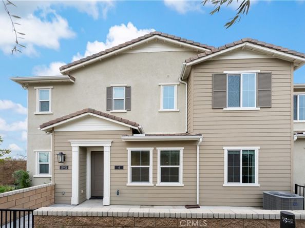 15901 Stresa Lane 6, Fontana CA 92336