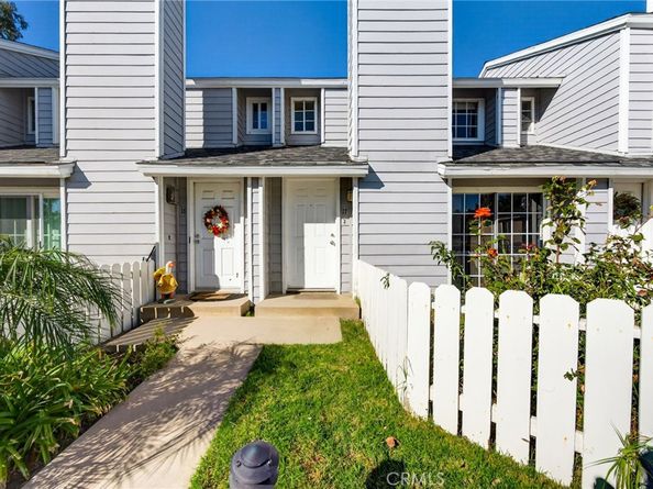 14380 Foothill, Sylmar CA 91342