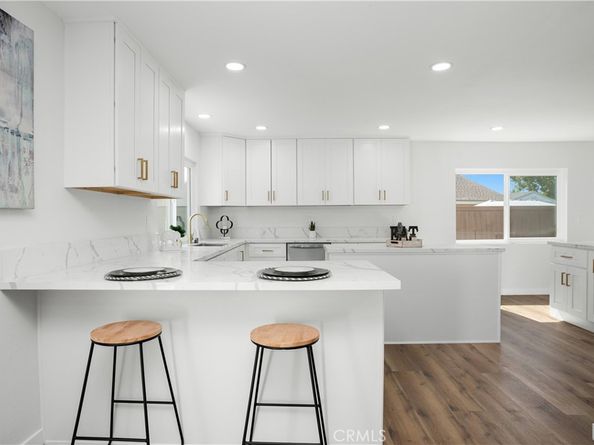 4566 Hancock Circle, Oceanside CA 92056