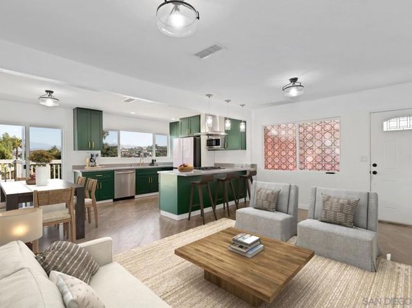 8553 Gardena Rd, Lakeside CA 92040