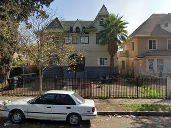 1020 S Westlake Avenue