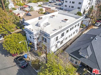 1934 New England Street