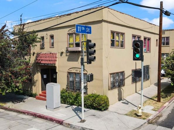 3013 W 11th Street, Los Angeles CA 90006