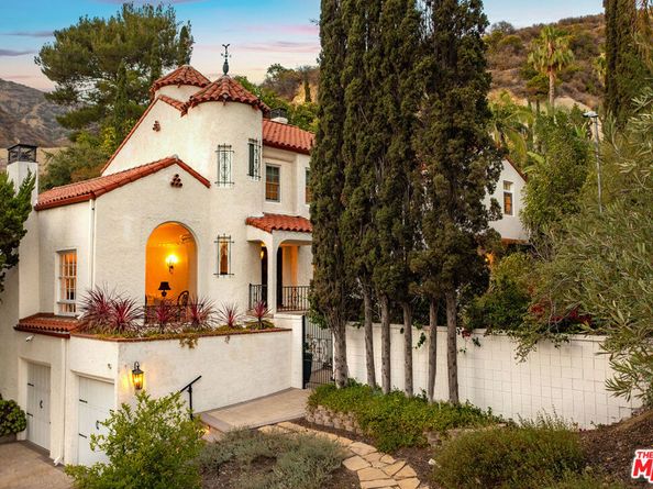 1258 E Elmwood Avenue, Burbank CA 91501