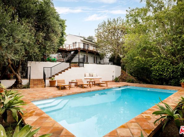 2745 La Cuesta Drive, Los Angeles CA 90046