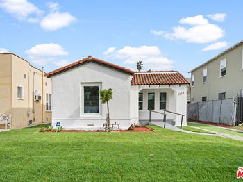 1558 Hauser Boulevard