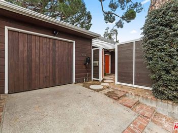 150 N Ontario Street