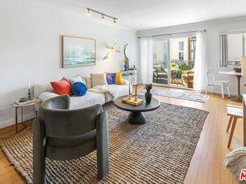 1154 S Barrington Avenue