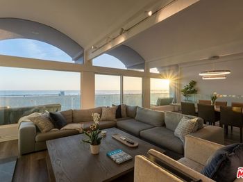 3806 Ocean Front Walk