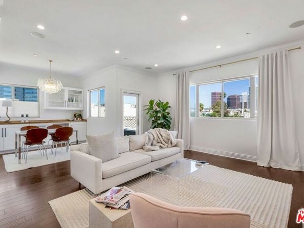 1316 Amherst Avenue PH 402, Los Angeles CA 90025