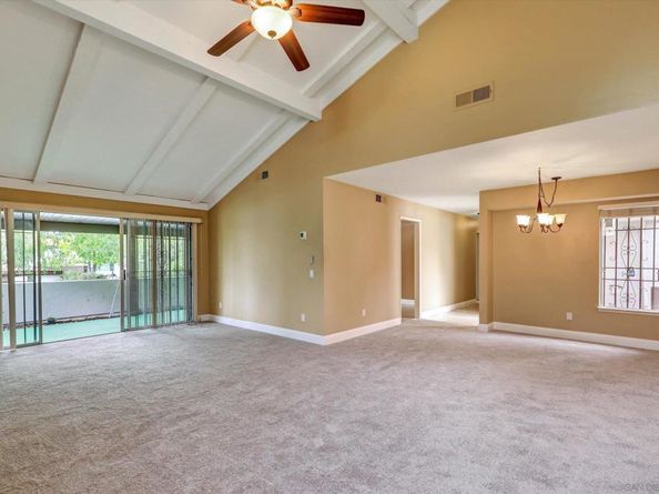16470 Caminito Vecinos Unit 82, San Diego CA 92128