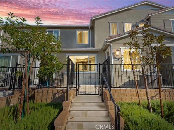 5604 Altamura Way 8, Fontana CA 92336