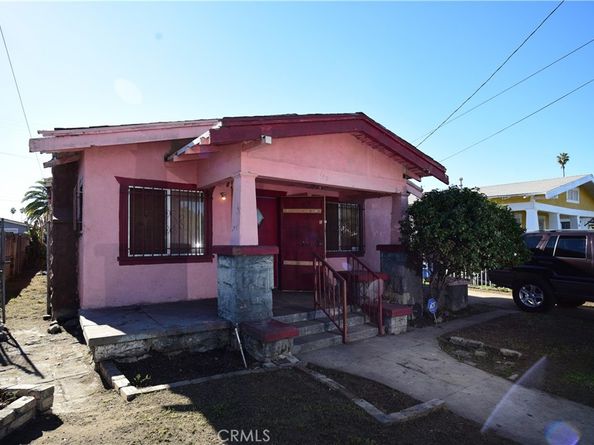 142 W 58th, Los Angeles CA 90037