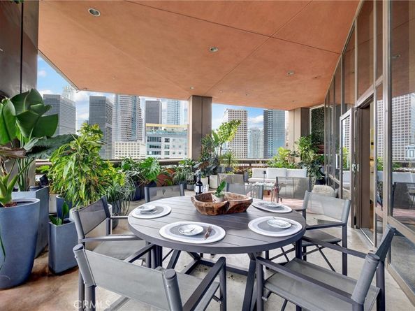 1100 Wilshire Boulevard 1705, Los Angeles CA 90017