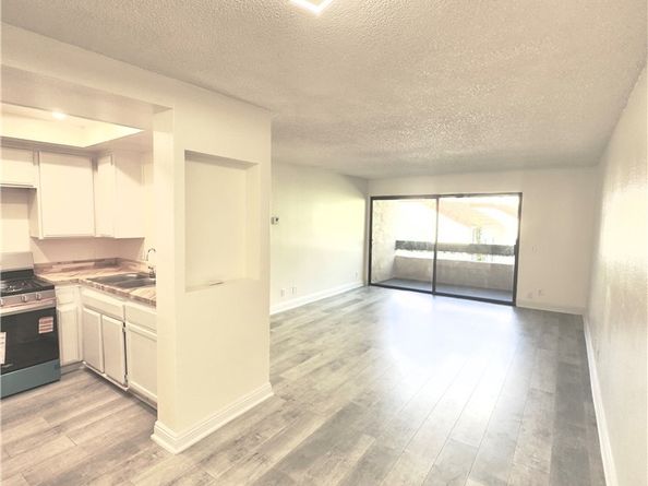 600 W 3rd A208, Santa Ana CA 92701