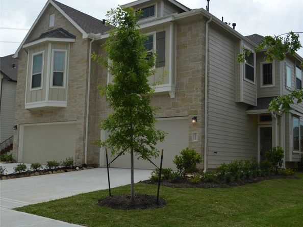 28043 Rocky Heights Dr, Spring TX 77386