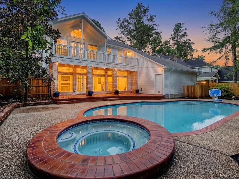 87 Rush Haven Drive, The Woodlands TX 77381